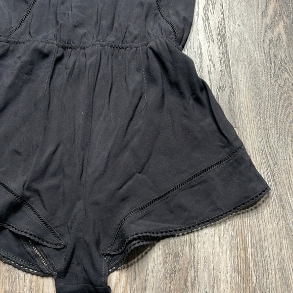 Le Marche by Naked Princess Black Isabella Romper Size Small - Picture 8 of 12